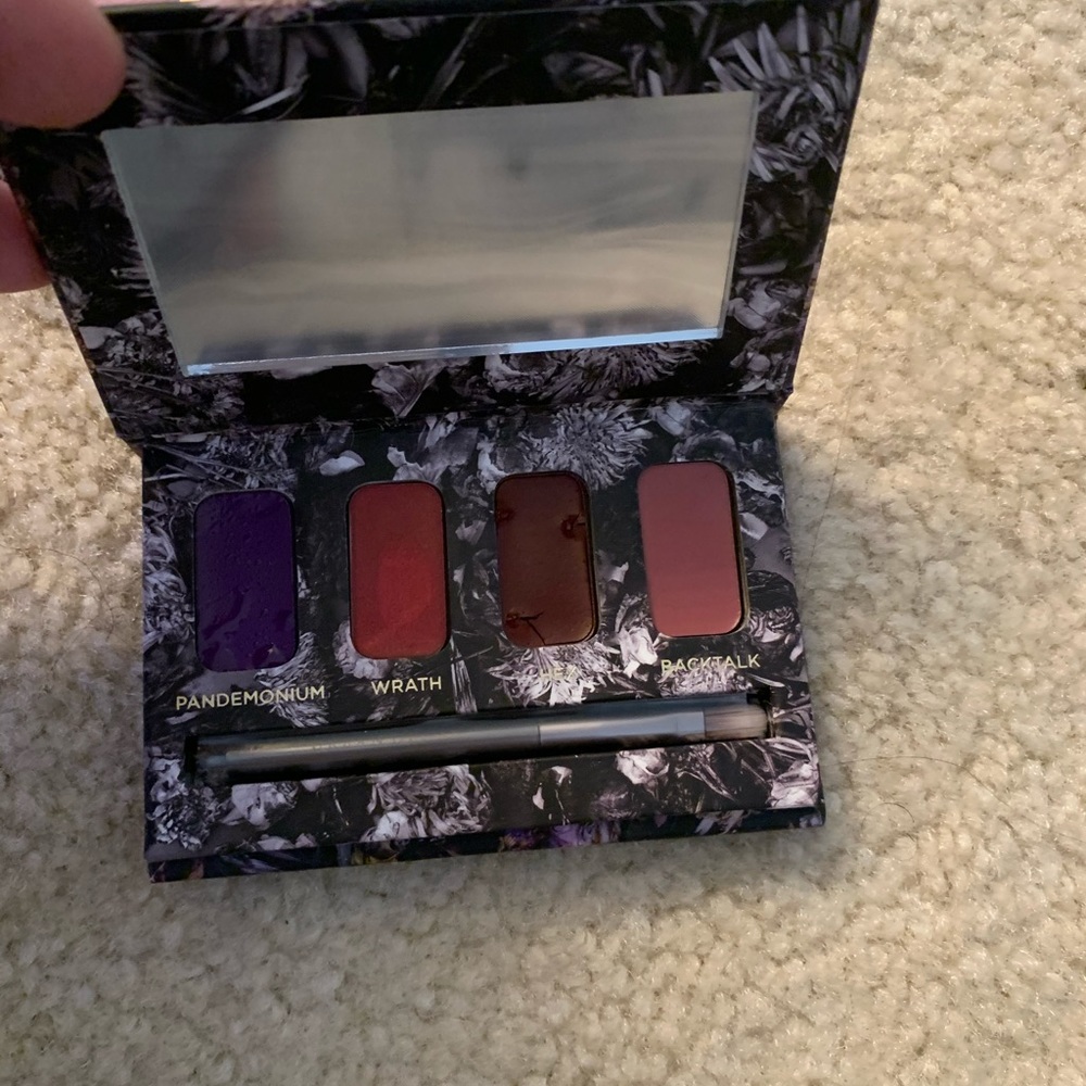 Lip kit - Picture 2 of 4